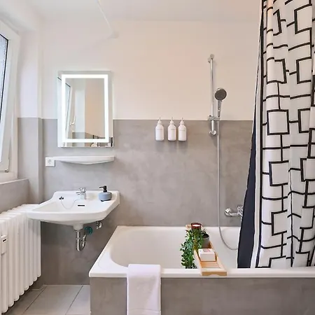 شقة Beautiful Spacious 5 In Center That Sleeps 10 وبرتال