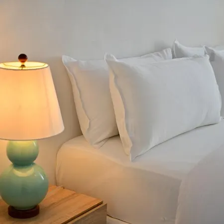 Beautiful Spacious 5 In Center That Sleeps 10 شقة وبرتال