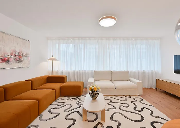 Beautiful Spacious 5 In Center That Sleeps 10 Appartement Wuppertal