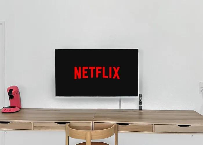 Beautiful Spacious 5 In Center That Sleeps 10 *